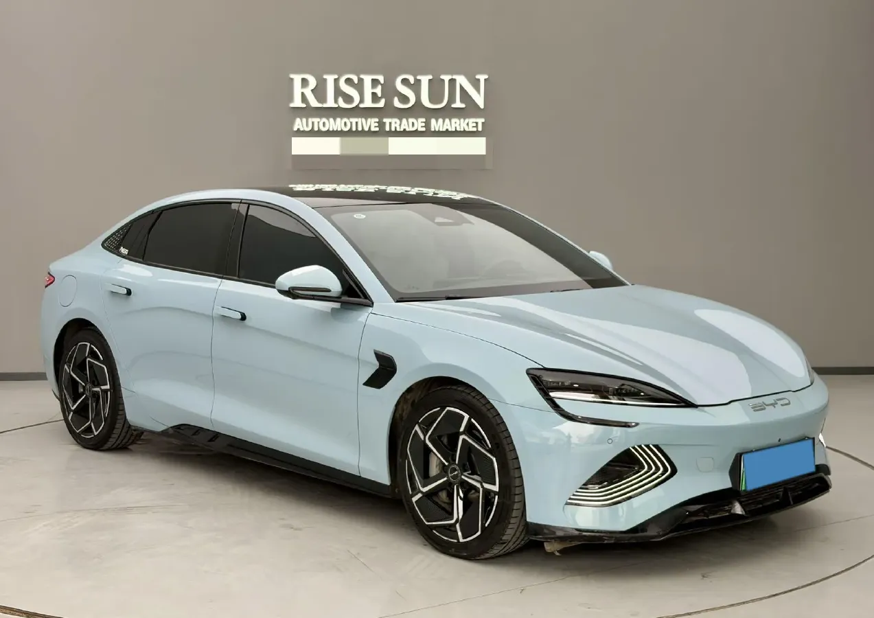 2022 AITO AITO M5 Range Extended 125HP REEV 40KWH,autocango,china used car exporter,china ev exporter,chinese used car exporter,chinese used ev exporter