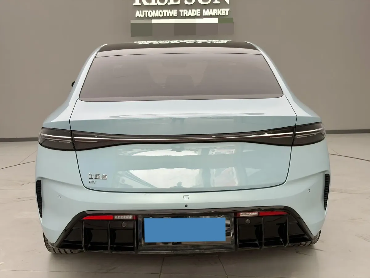 2022 AITO AITO M5 Range Extended 125HP REEV 40KWH,autocango,china used car exporter,china ev exporter,chinese used car exporter,chinese used ev exporter