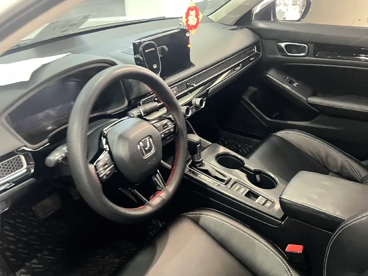 2023 Honda Civic 1.5T 182HP L4 CVT,autocango,china used car exporter,china ev exporter,chinese used car exporter,chinese used ev exporter
