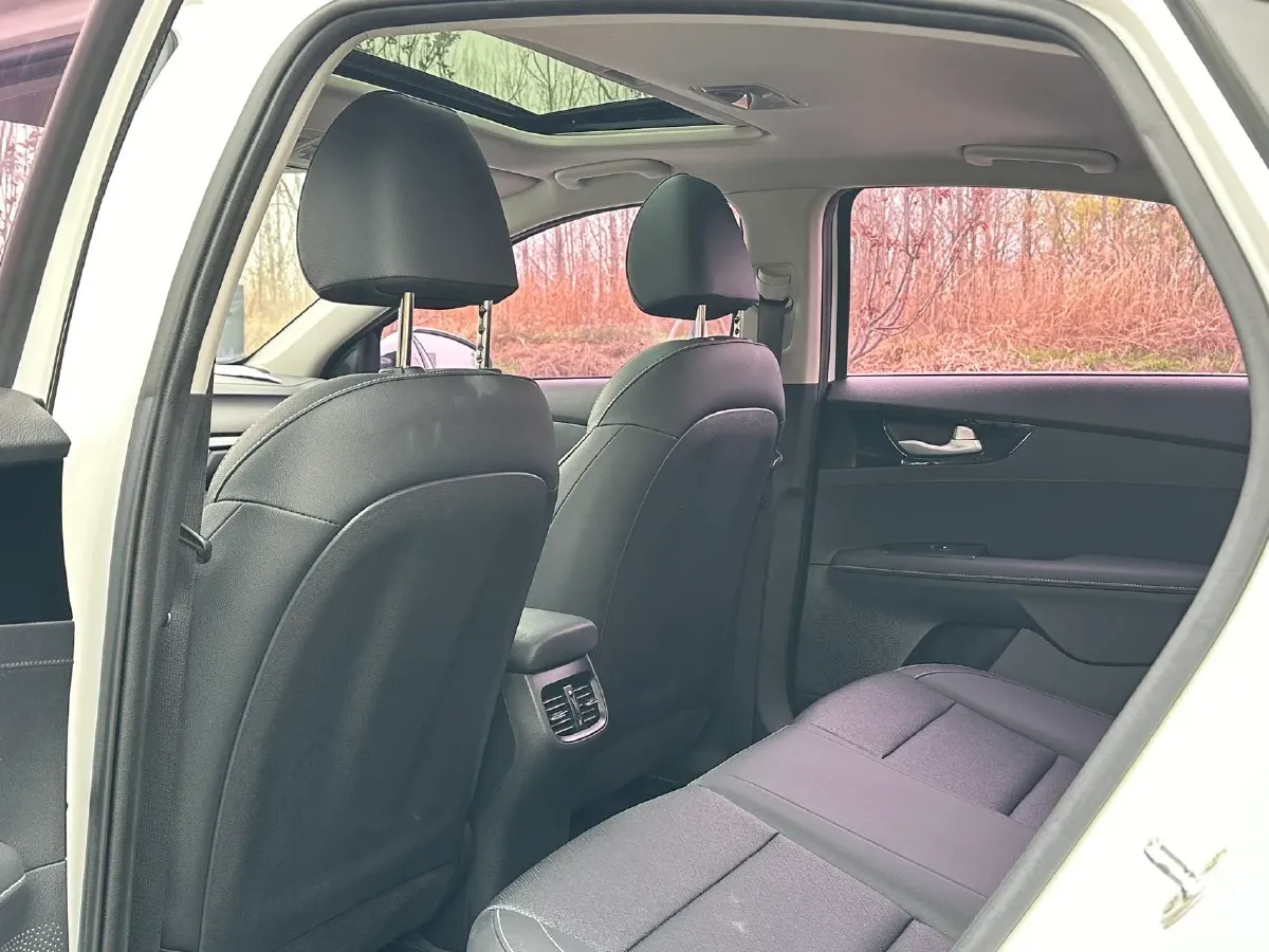 2021 Kia K3 1.5L 115HP L4 CVT,autocango,china used car exporter,china ev exporter,chinese used car exporter,chinese used ev exporter