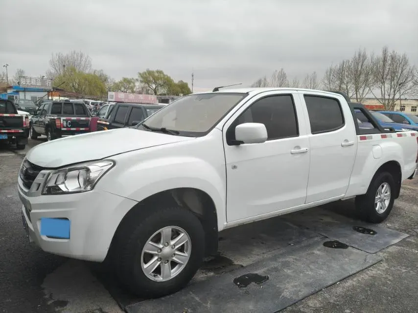 2018 Isuzu RE-MAX Jim 2.8T 116HP L4 5MT,autocango,china used car exporter,china ev exporter,chinese used car exporter,chinese used ev exporter