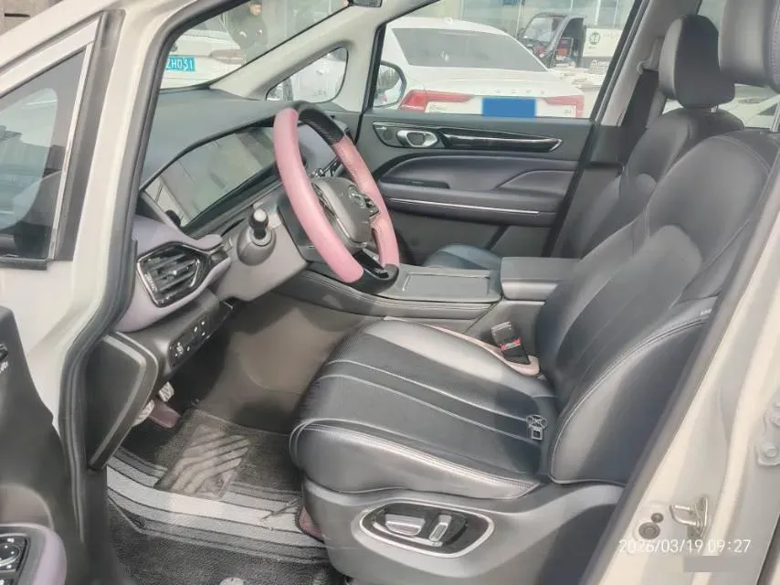 2024 GAC Trumpchi M6 1.5T 177HP L4 7DCT,autocango,china used car exporter,china ev exporter,chinese used car exporter,chinese used ev exporter