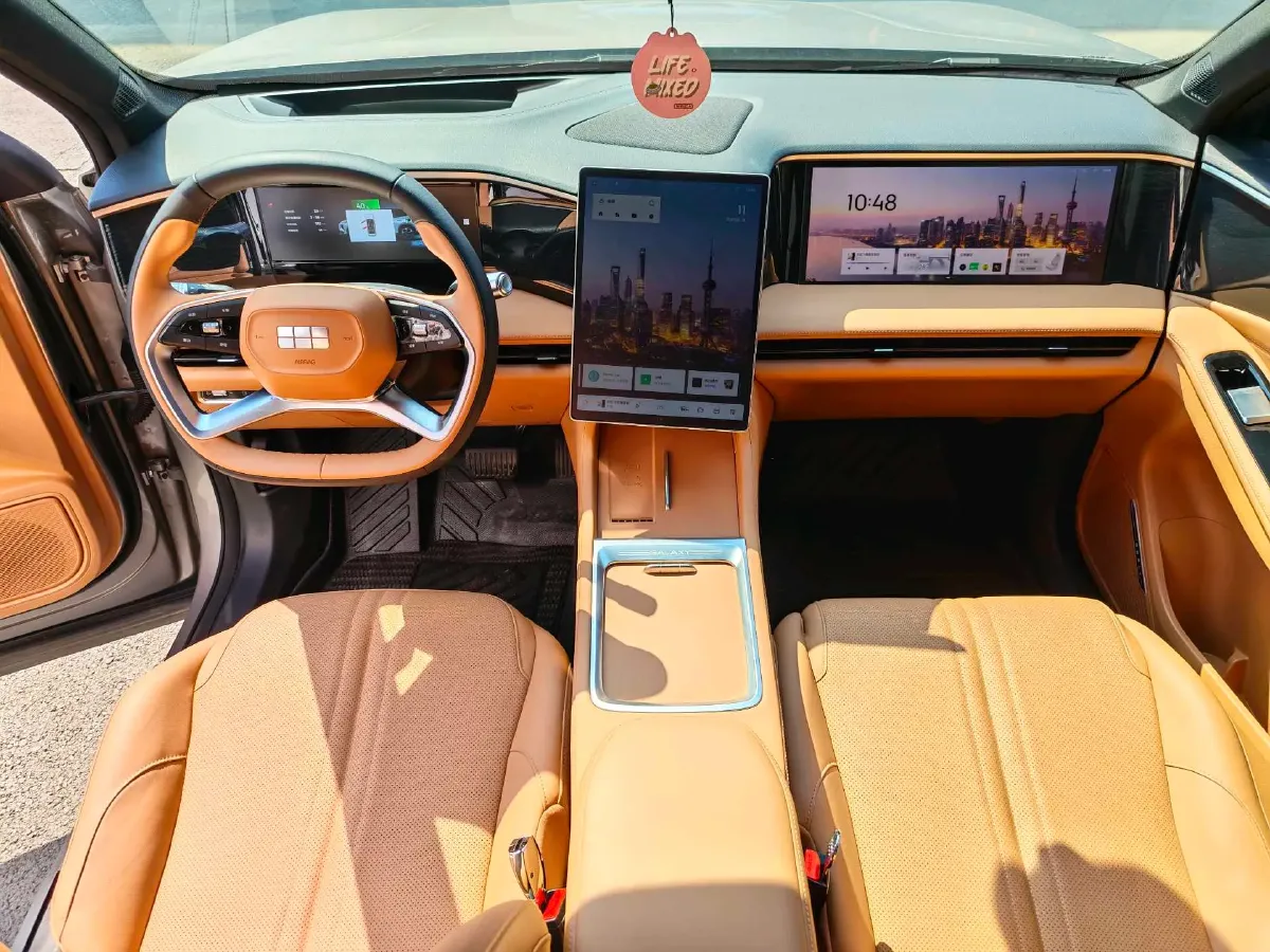 2025 Geely Galaxy L7 1.5L 112HP L4 1DHT PHEV 18.4KWH,autocango,china used car exporter,china ev exporter,chinese used car exporter,chinese used ev exporter