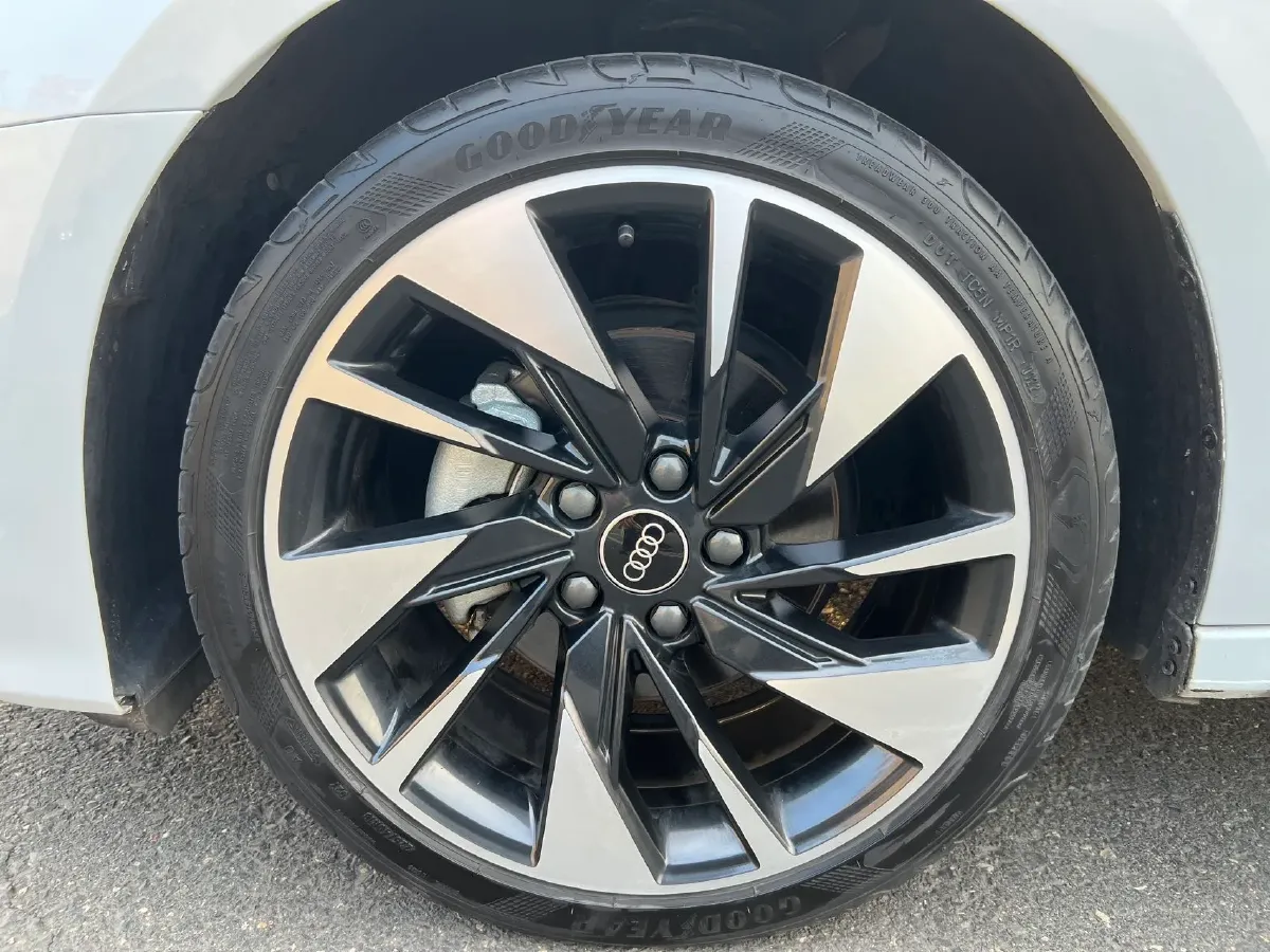 2022 Audi A3 1.4T 150HP L4 7DCT,autocango,china used car exporter,china ev exporter,chinese used car exporter,chinese used ev exporter