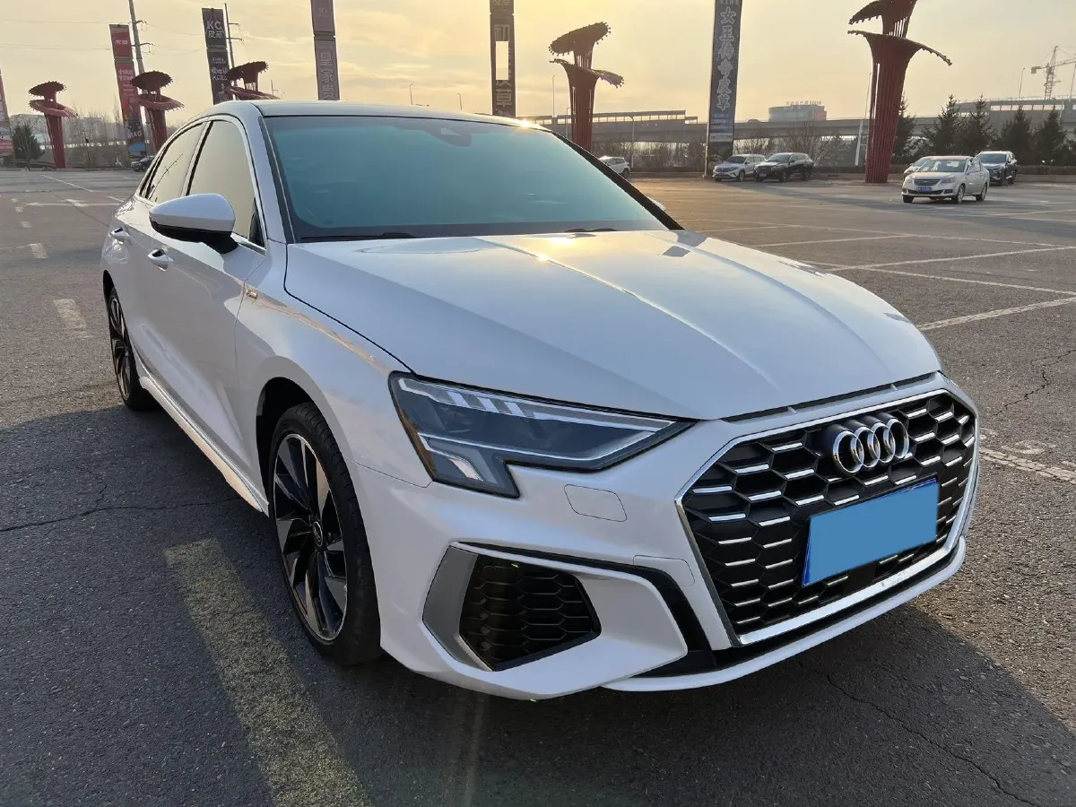2022 Audi A3 1.4T 150HP L4 7DCT,autocango,china used car exporter,china ev exporter,chinese used car exporter,chinese used ev exporter