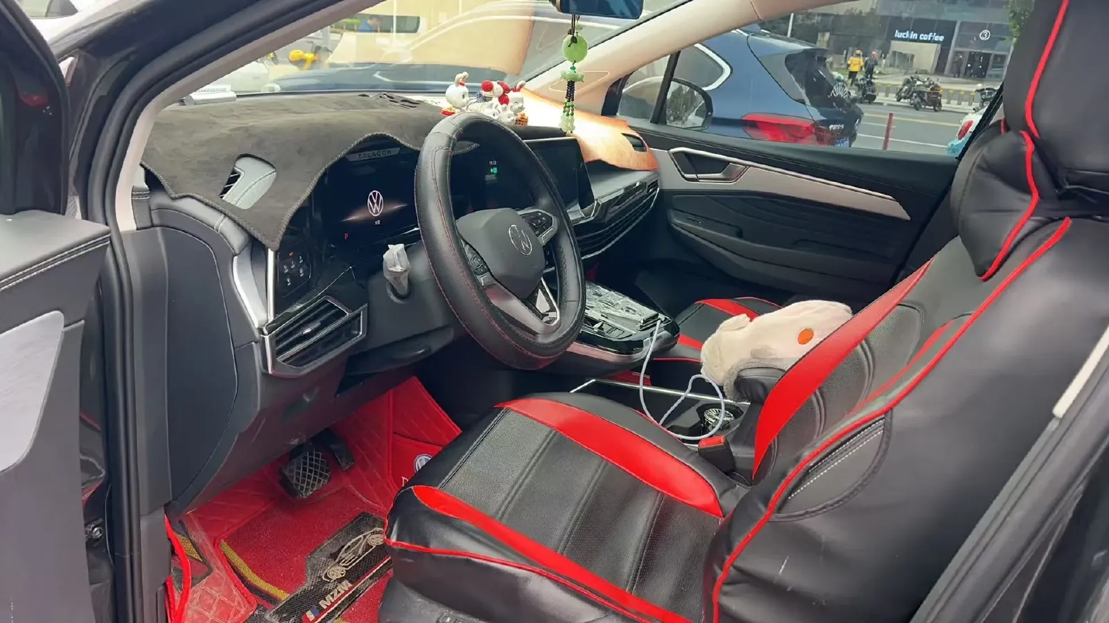 2023 Volkswagen Talagon 2.0T 220HP L4 7DCT,autocango,china used car exporter,china ev exporter,chinese used car exporter,chinese used ev exporter