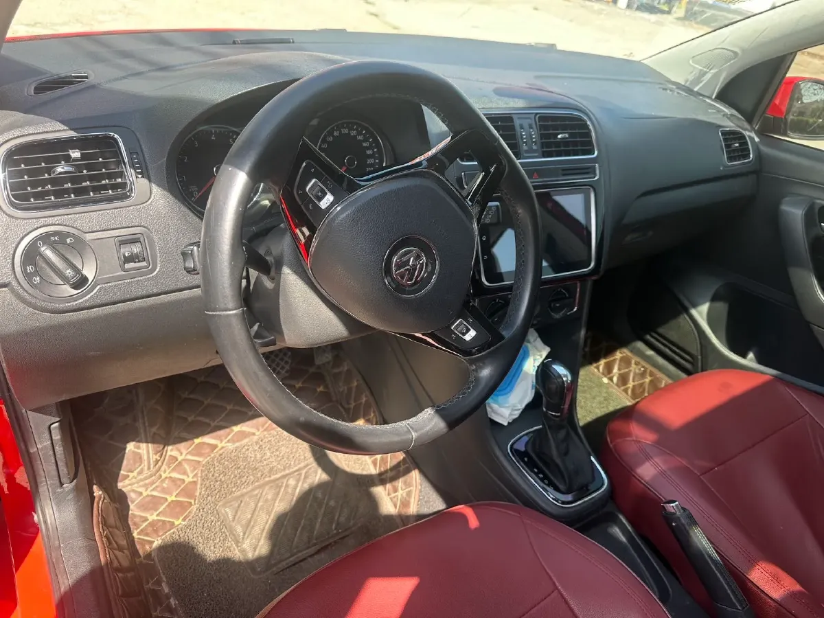 2016 Volkswagen Polo 1.6L 110HP L4 6AT,autocango,china used car exporter,china ev exporter,chinese used car exporter,chinese used ev exporter