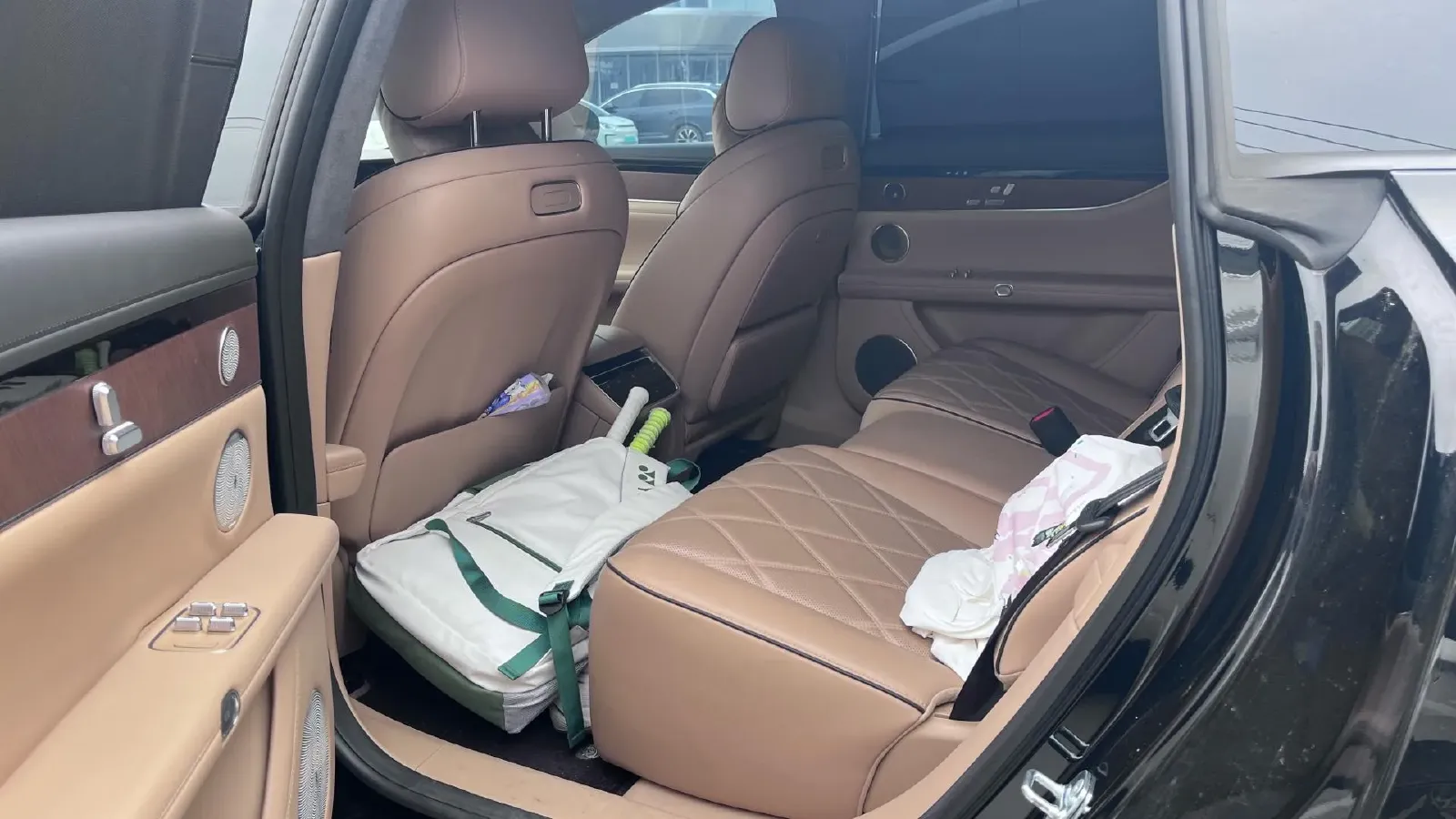 2024 HIMA Stelato S9 BEV 100KWH,autocango,china used car exporter,china ev exporter,chinese used car exporter,chinese used ev exporter