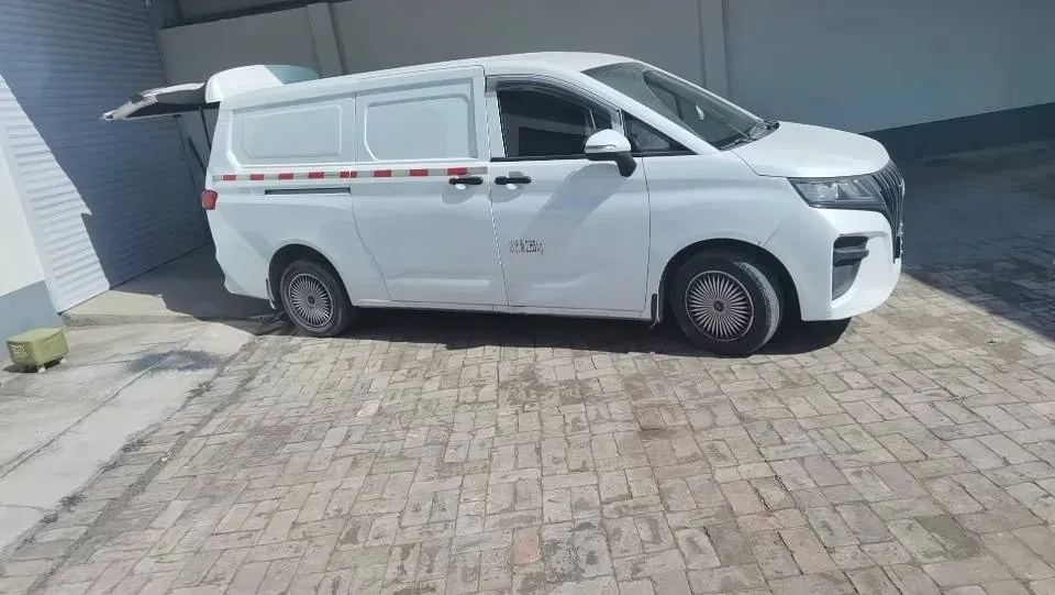 2023 BAW RuiSheng Trump M7 1.6L 124HP L4 5MT,autocango,china used car exporter,china ev exporter,chinese used car exporter,chinese used ev exporter