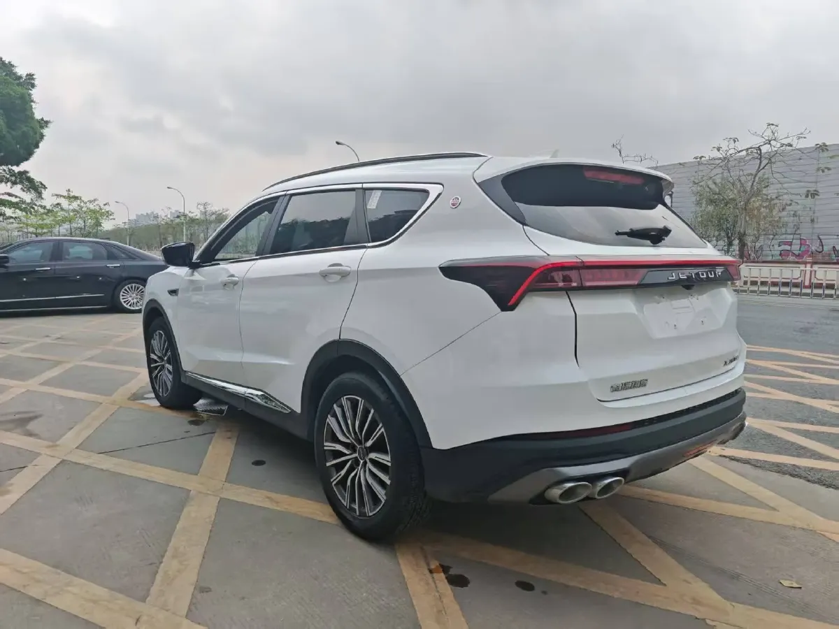 2023 ChangAn Oshan X7 Plus 1.5T 188HP L4 7DCT,autocango,china used car exporter,china ev exporter,chinese used car exporter,chinese used ev exporter