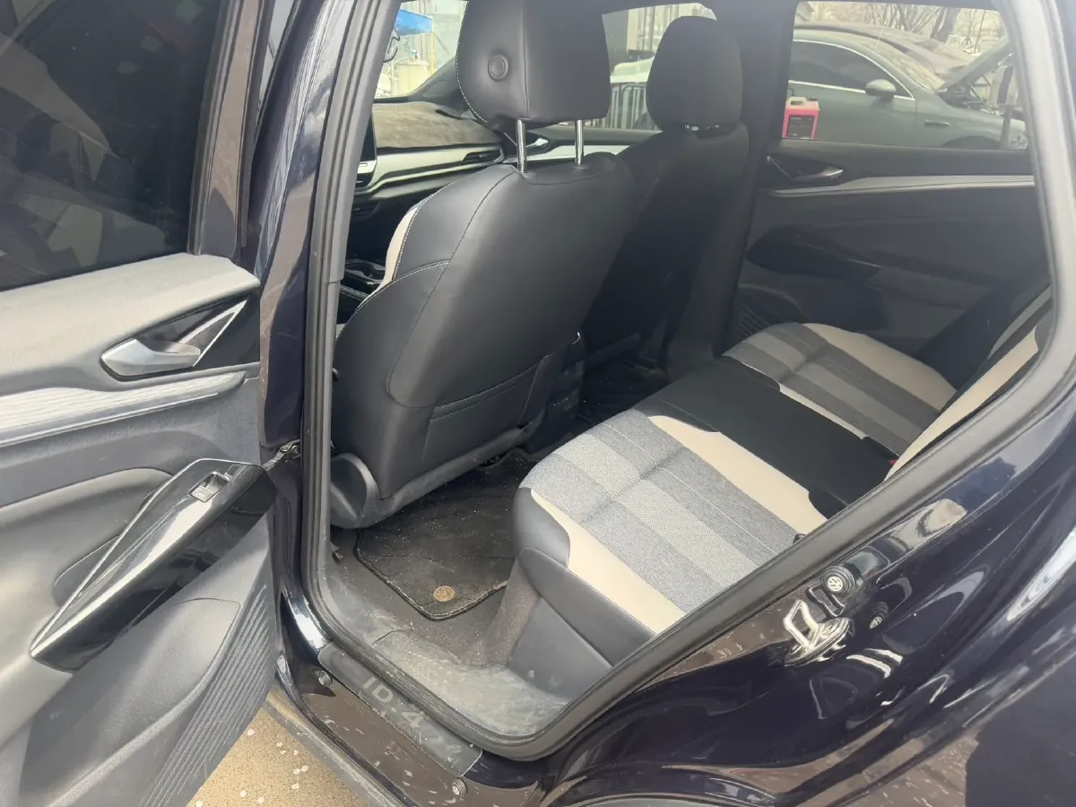 2022 Volkswagen ID.4 Crozz BEV 84.8KWH,autocango,china used car exporter,china ev exporter,chinese used car exporter,chinese used ev exporter