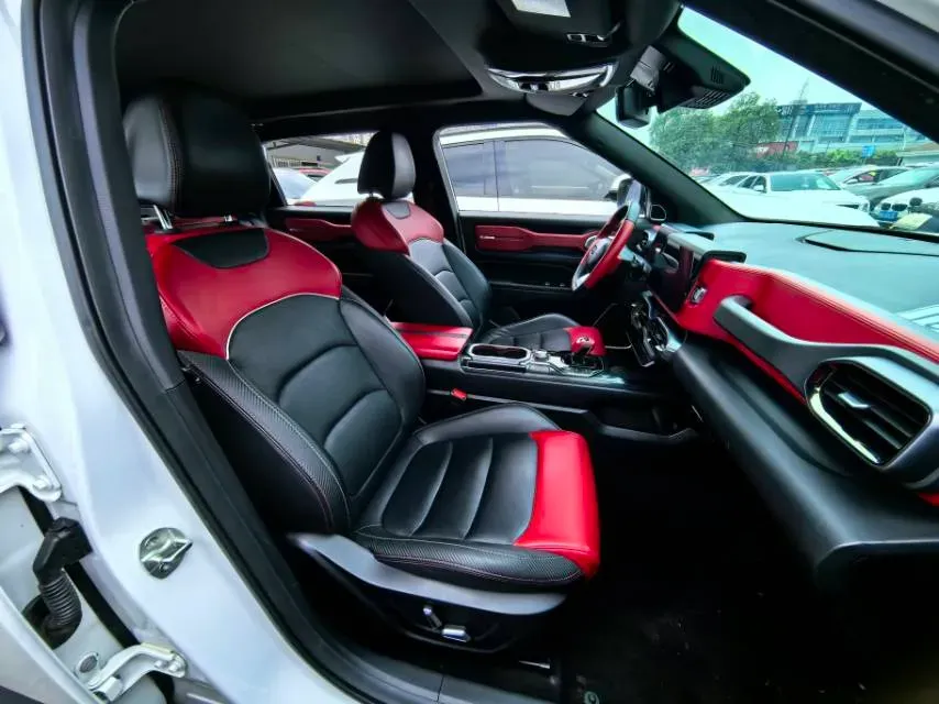 2020 Geely ICON 1.5T 177HP L3 7DCT,autocango,china used car exporter,china ev exporter,chinese used car exporter,chinese used ev exporter