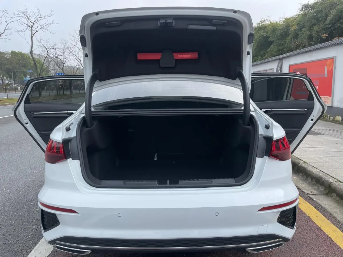 2022 Audi A3 1.4T 150HP L4 7DCT,autocango,china used car exporter,china ev exporter,chinese used car exporter,chinese used ev exporter