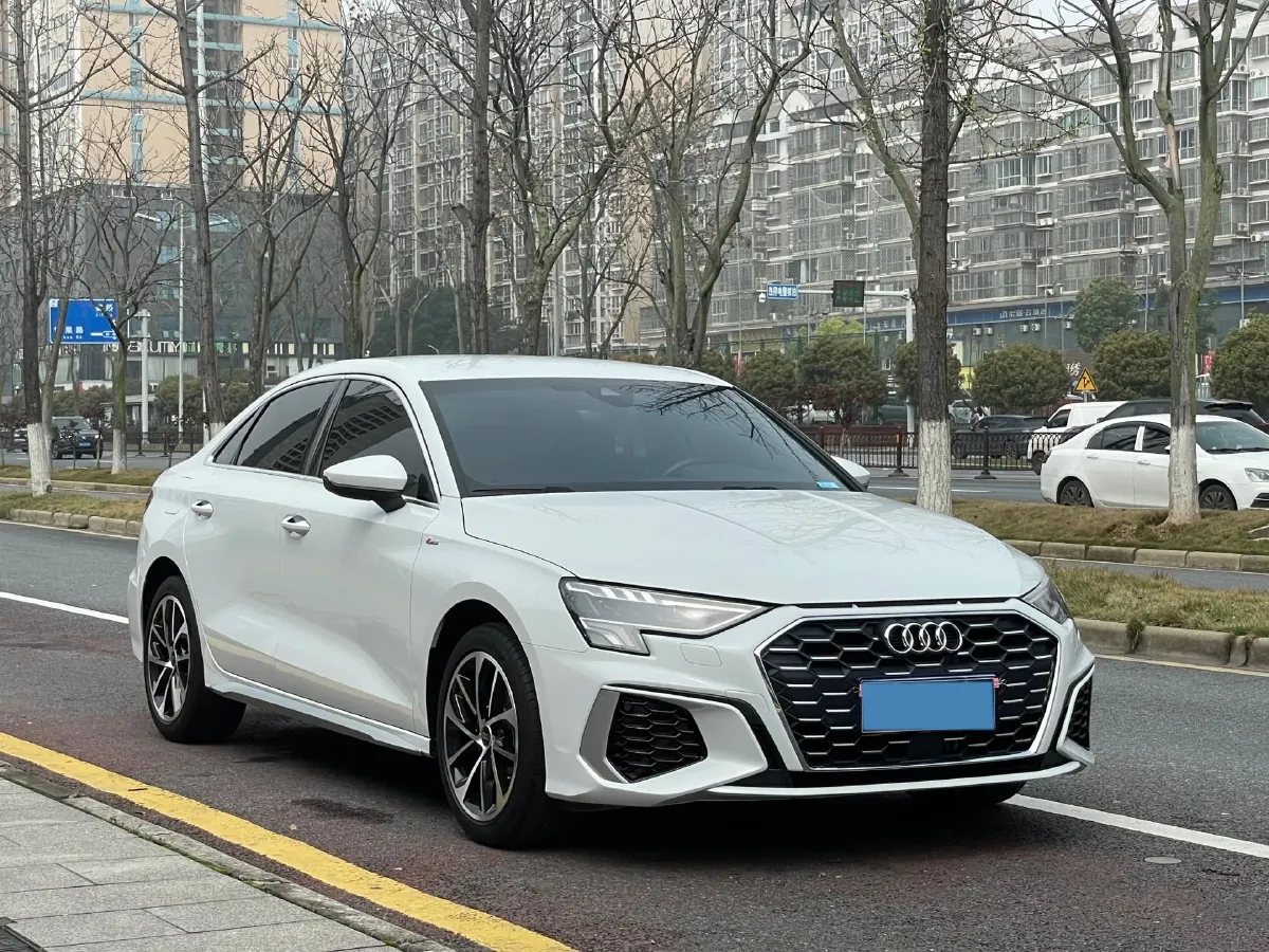 2022 Audi A3 1.4T 150HP L4 7DCT,autocango,china used car exporter,china ev exporter,chinese used car exporter,chinese used ev exporter