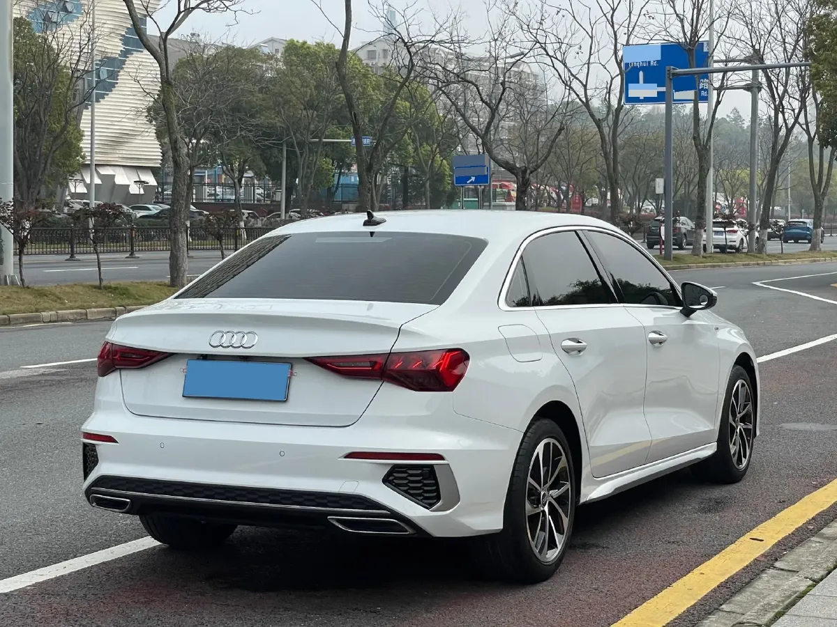 2022 Audi A3 1.4T 150HP L4 7DCT,autocango,china used car exporter,china ev exporter,chinese used car exporter,chinese used ev exporter