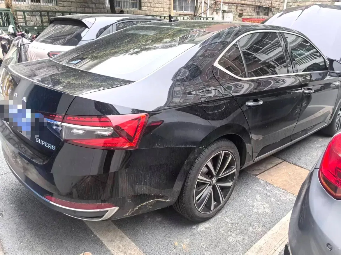 2024 Skoda Superb 1.4T 150HP L4 7DCT,autocango,china used car exporter,china ev exporter,chinese used car exporter,chinese used ev exporter
