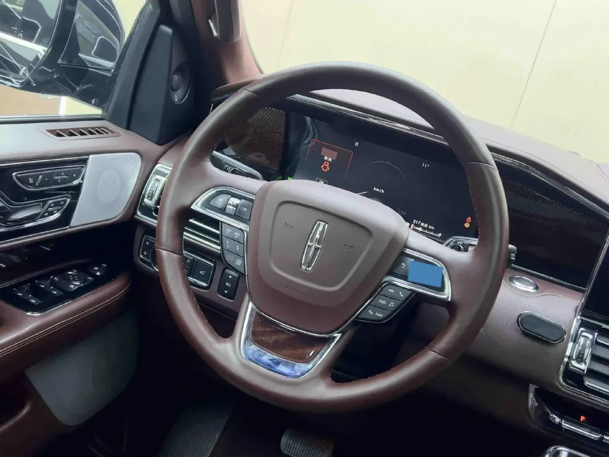 2020 Lincoln Navigator 3.5T 388HP V6 10AT,autocango,china used car exporter,china ev exporter,chinese used car exporter,chinese used ev exporter