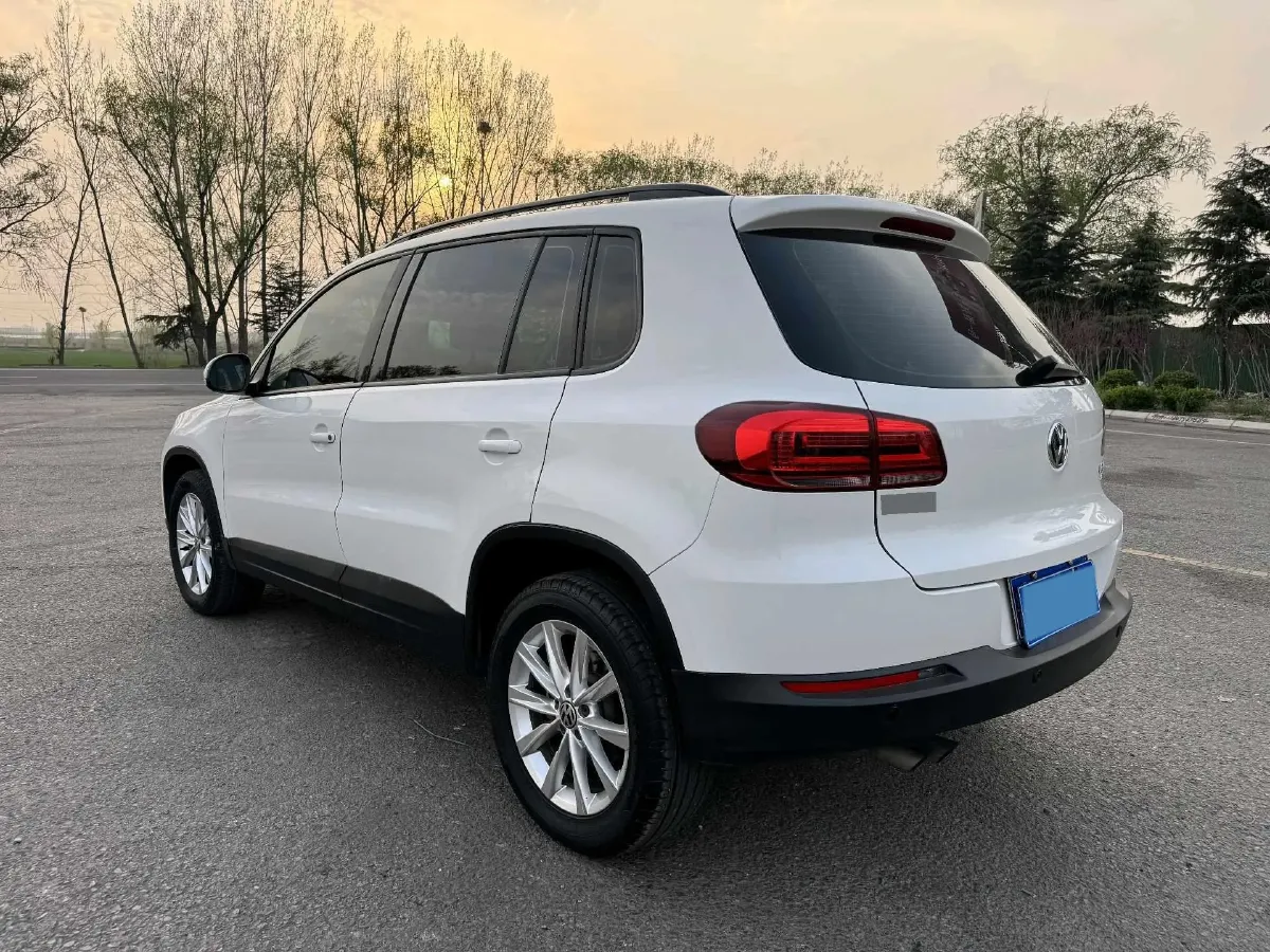 2016 Buick Larcosse 1.5T 170HP L4 7DCT,autocango,china used car exporter,china ev exporter,chinese used car exporter,chinese used ev exporter