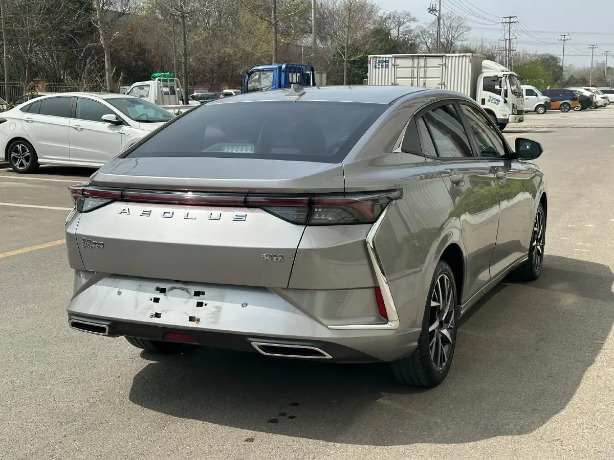 2020 DongFeng Aeolus YiXuan 1.5T 150HP L4 6DCT,autocango,china used car exporter,china ev exporter,chinese used car exporter,chinese used ev exporter