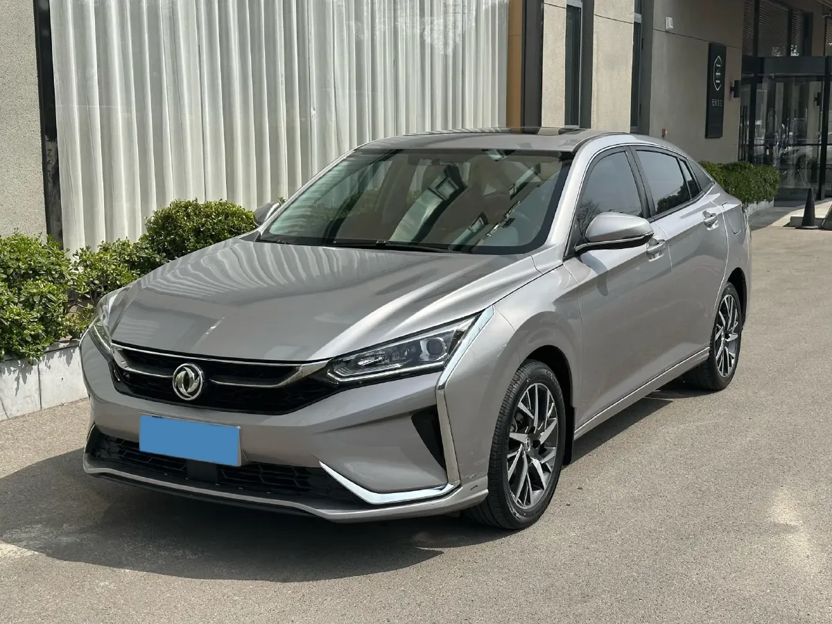 2020 DongFeng Aeolus YiXuan 1.5T 150HP L4 6DCT,autocango,china used car exporter,china ev exporter,chinese used car exporter,chinese used ev exporter