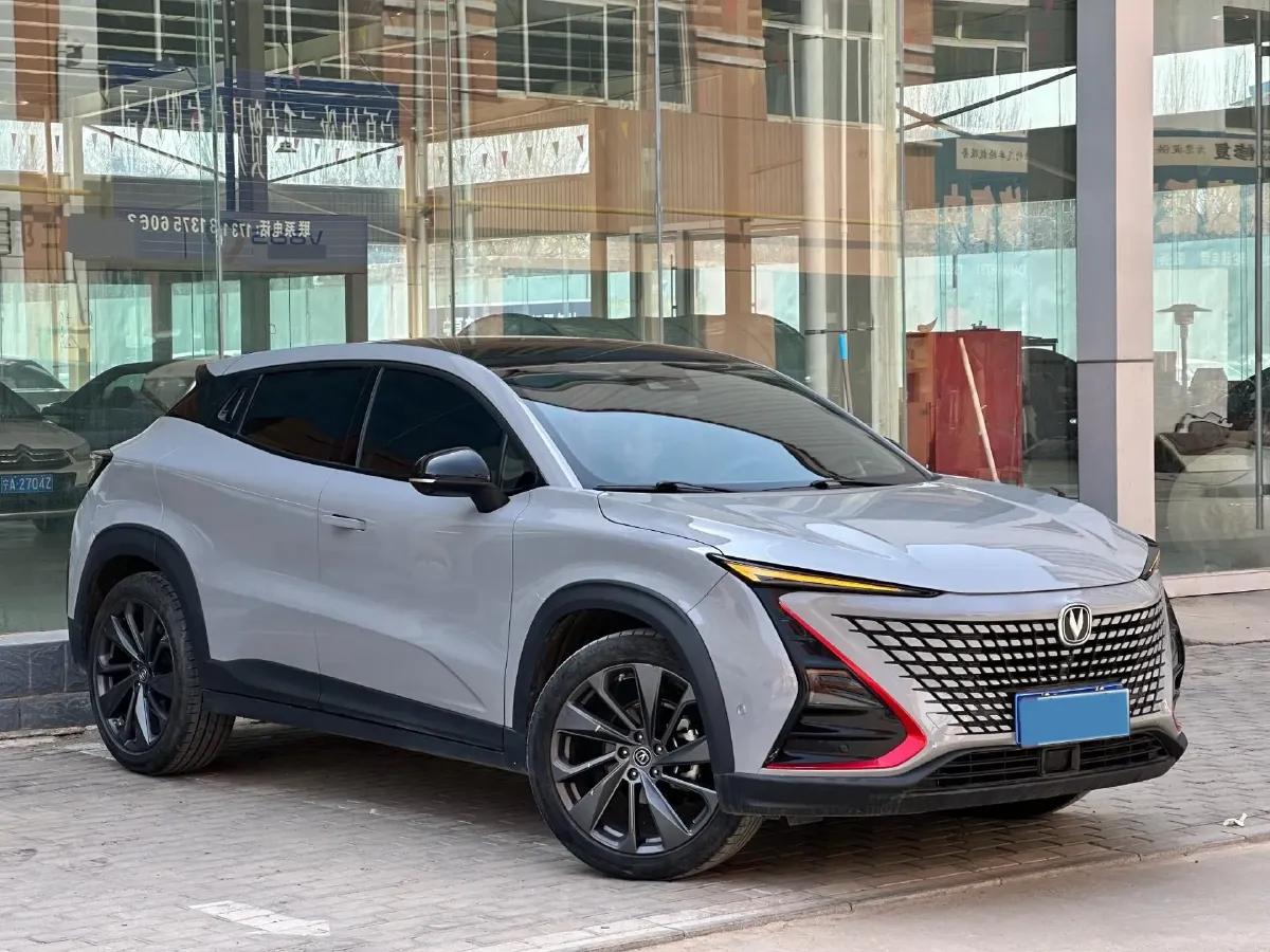 2020 ChangAn UNI-T 1.5T 180HP L4 7DCT,autocango,china used car exporter,china ev exporter,chinese used car exporter,chinese used ev exporter