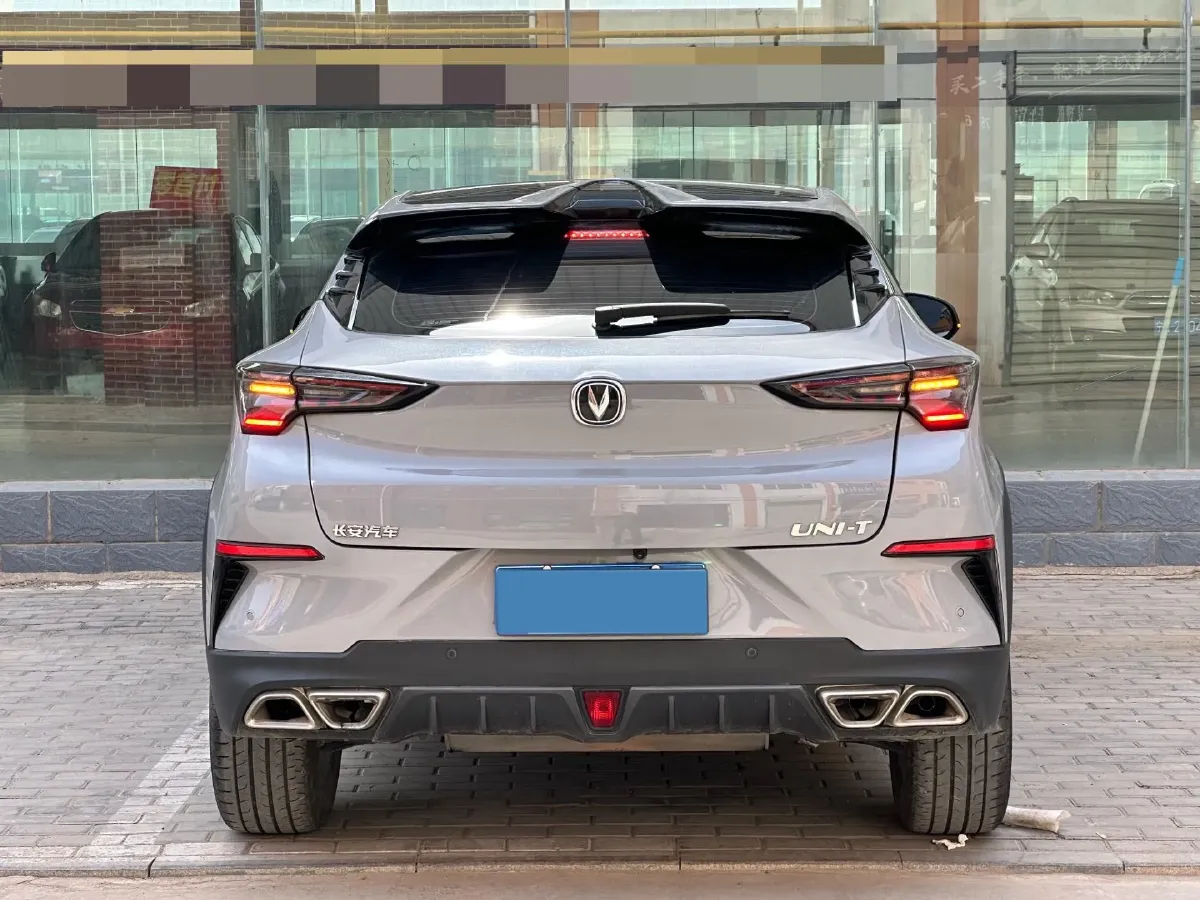 2020 ChangAn UNI-T 1.5T 180HP L4 7DCT,autocango,china used car exporter,china ev exporter,chinese used car exporter,chinese used ev exporter