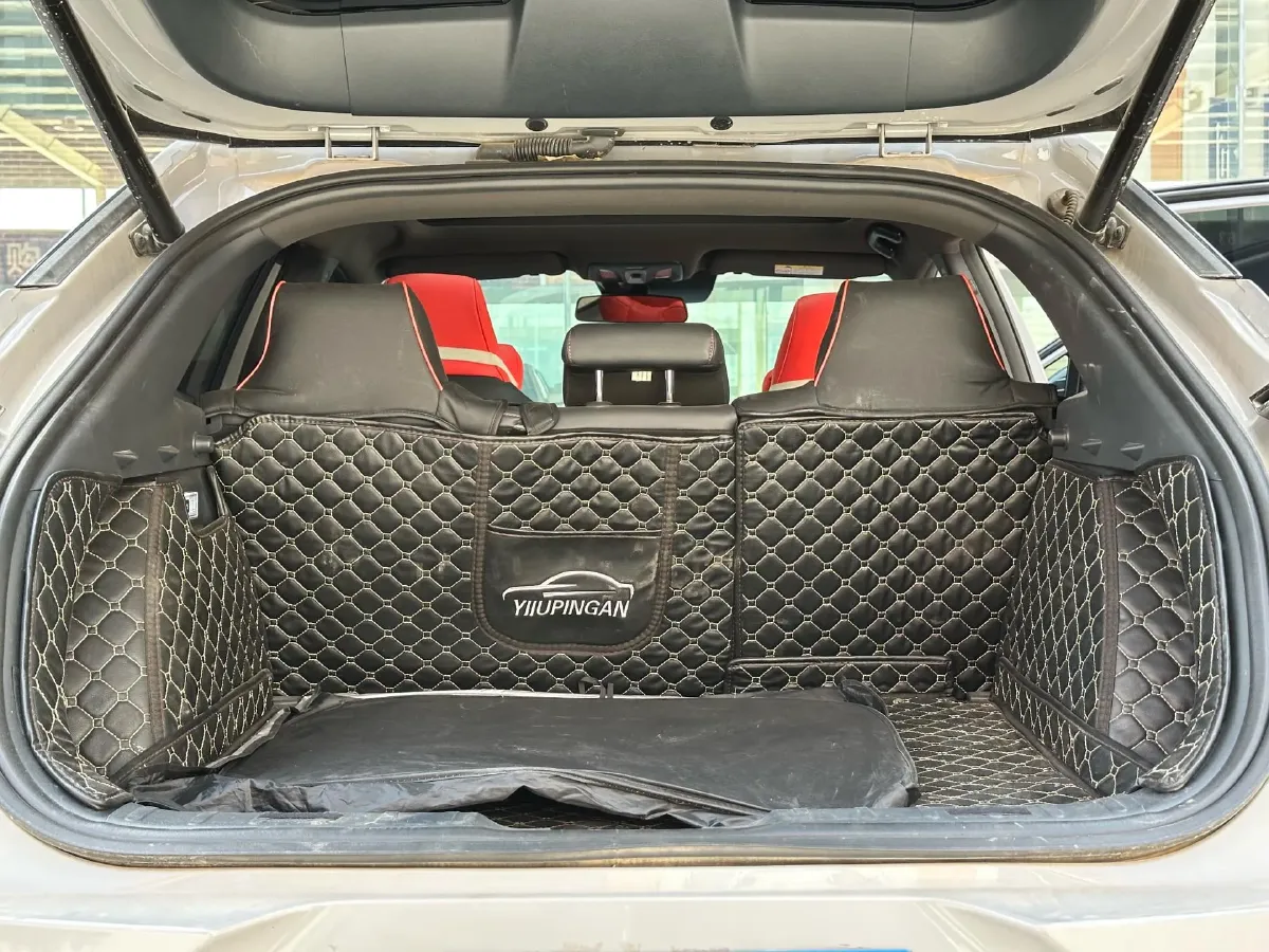 2020 ChangAn UNI-T 1.5T 180HP L4 7DCT,autocango,china used car exporter,china ev exporter,chinese used car exporter,chinese used ev exporter