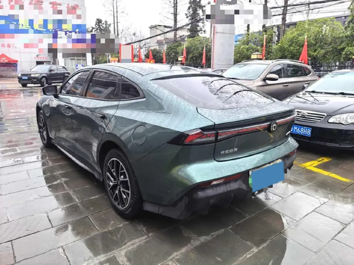 2023 Venucia Grand V DD-i 1.5T 163HP L4 E-CVT PHEV 10.3KWH,autocango,china used car exporter,china ev exporter,chinese used car exporter,chinese used ev exporter