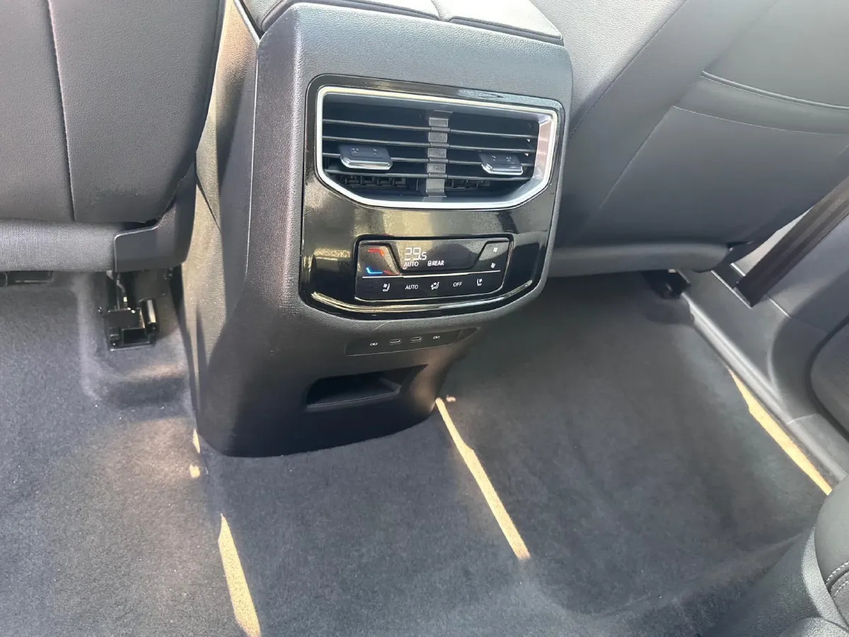 2026 Volkswagen Talagon 2.0T 272HP L4 7DCT,autocango,china used car exporter,china ev exporter,chinese used car exporter,chinese used ev exporter