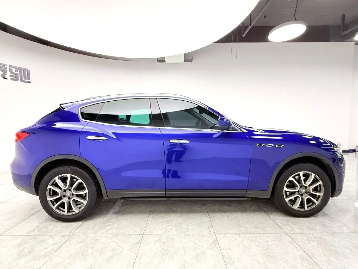 2018 Jaguar XJ 3.0T 340HP V6 8AT,autocango,china used car exporter,china ev exporter,chinese used car exporter,chinese used ev exporter