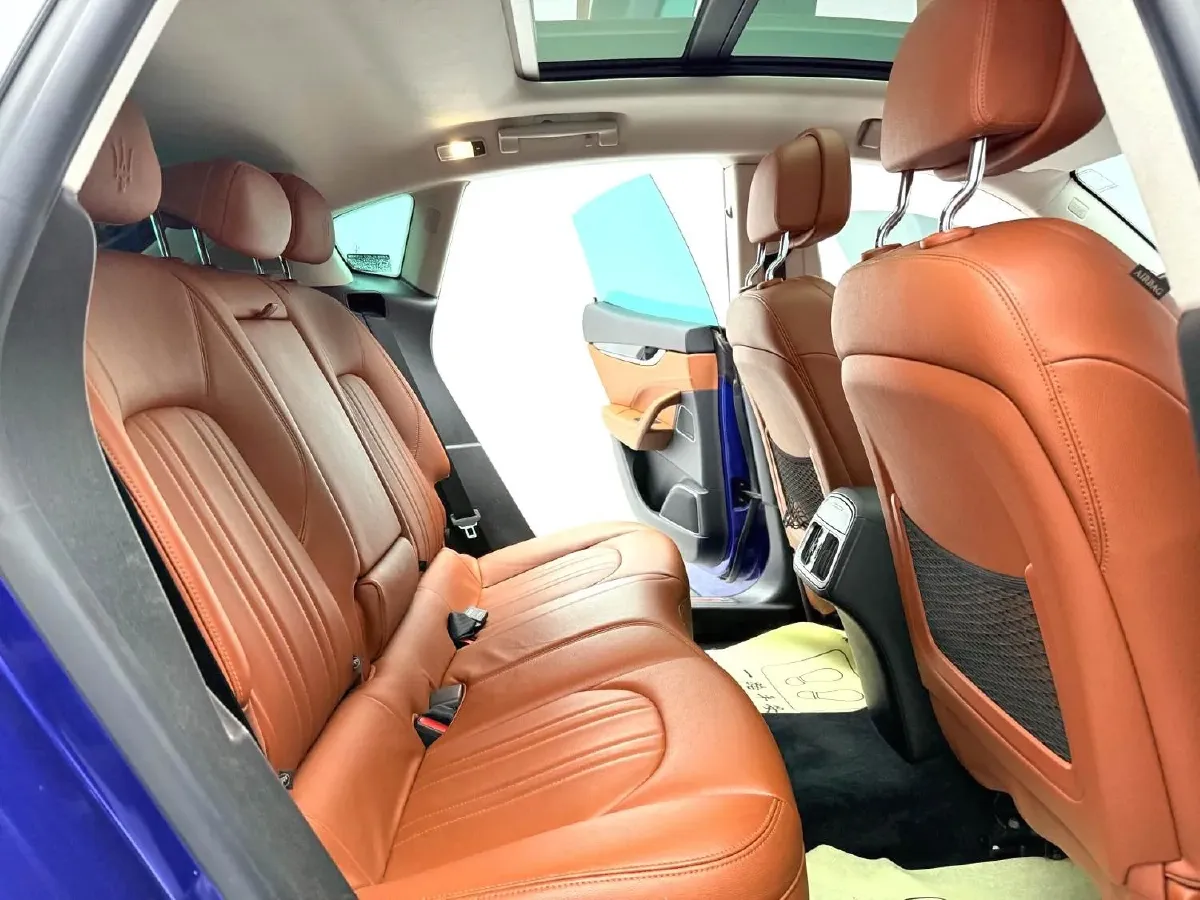 2018 Jaguar XJ 3.0T 340HP V6 8AT,autocango,china used car exporter,china ev exporter,chinese used car exporter,chinese used ev exporter