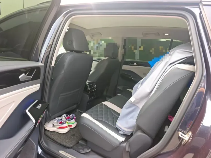 2022 Volkswagen ID.6 Crozz BEV 84.8KWH,autocango,china used car exporter,china ev exporter,chinese used car exporter,chinese used ev exporter