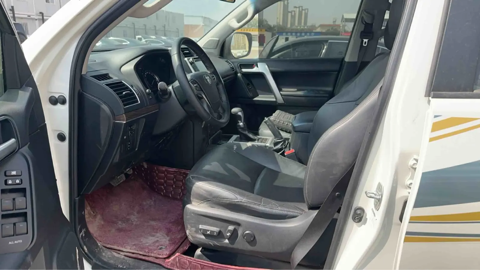 2019 Toyota Land Cruiser Prado 3.5L 280HP V6 6AT,autocango,china used car exporter,china ev exporter,chinese used car exporter,chinese used ev exporter