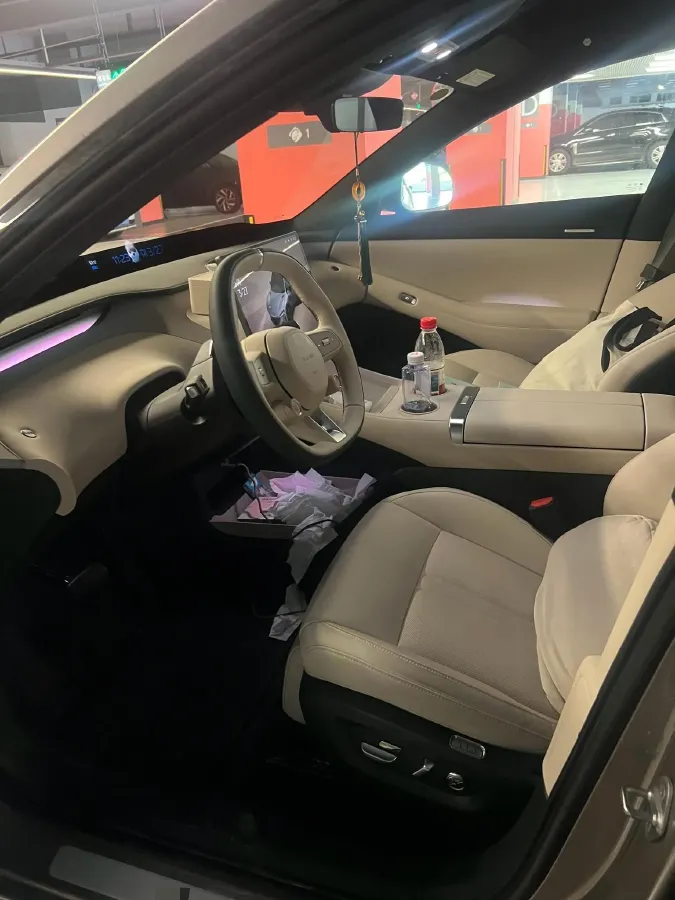 2025 MI YU7 BEV 96.3KWH,autocango,china used car exporter,china ev exporter,chinese used car exporter,chinese used ev exporter