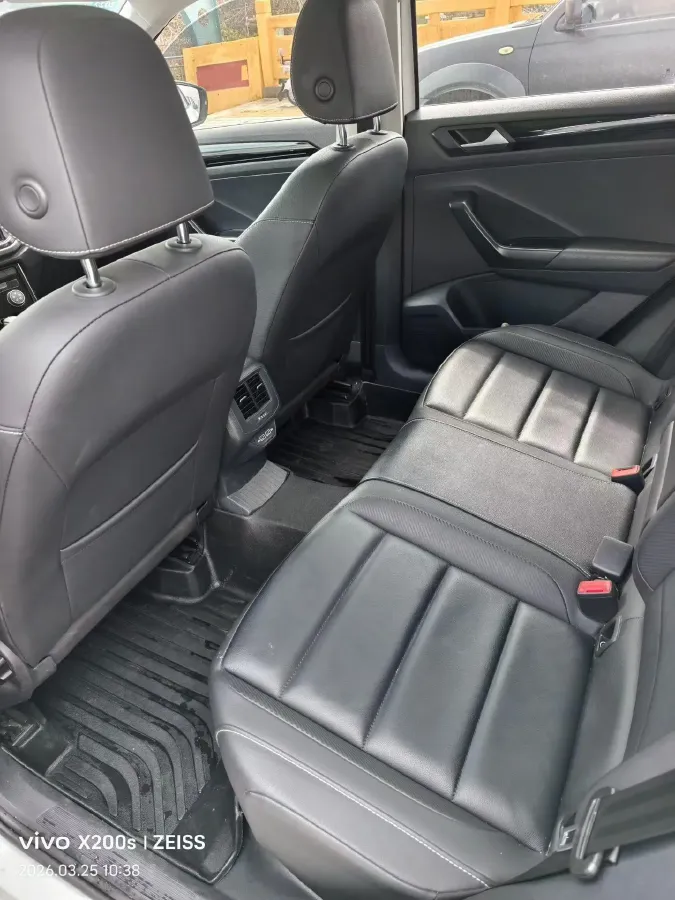 2019 Volkswagen T-Roc 1.4T 150HP L4 7DCT,autocango,china used car exporter,china ev exporter,chinese used car exporter,chinese used ev exporter