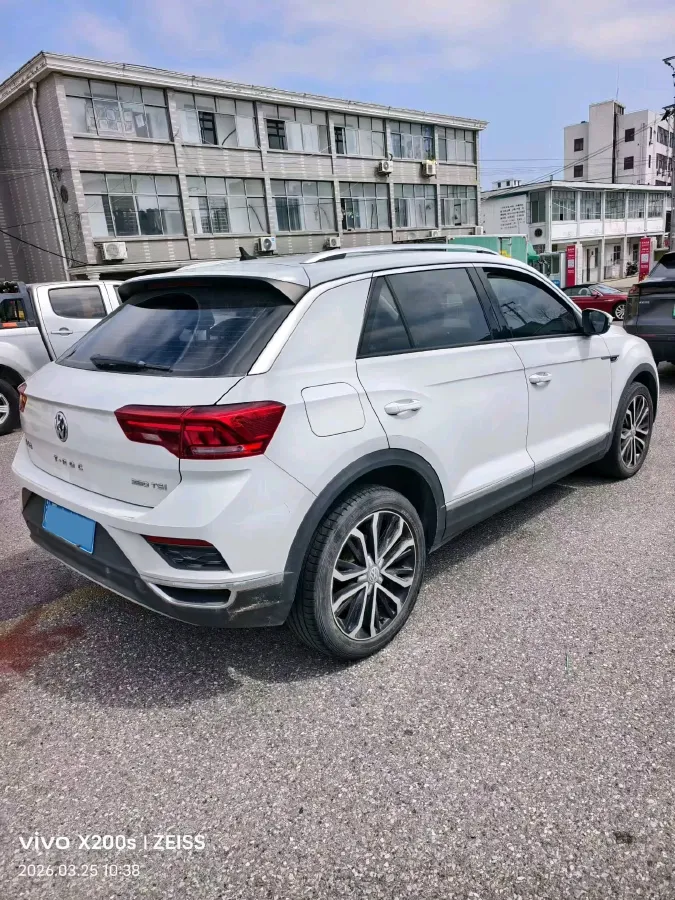 2019 Volkswagen T-Roc 1.4T 150HP L4 7DCT,autocango,china used car exporter,china ev exporter,chinese used car exporter,chinese used ev exporter