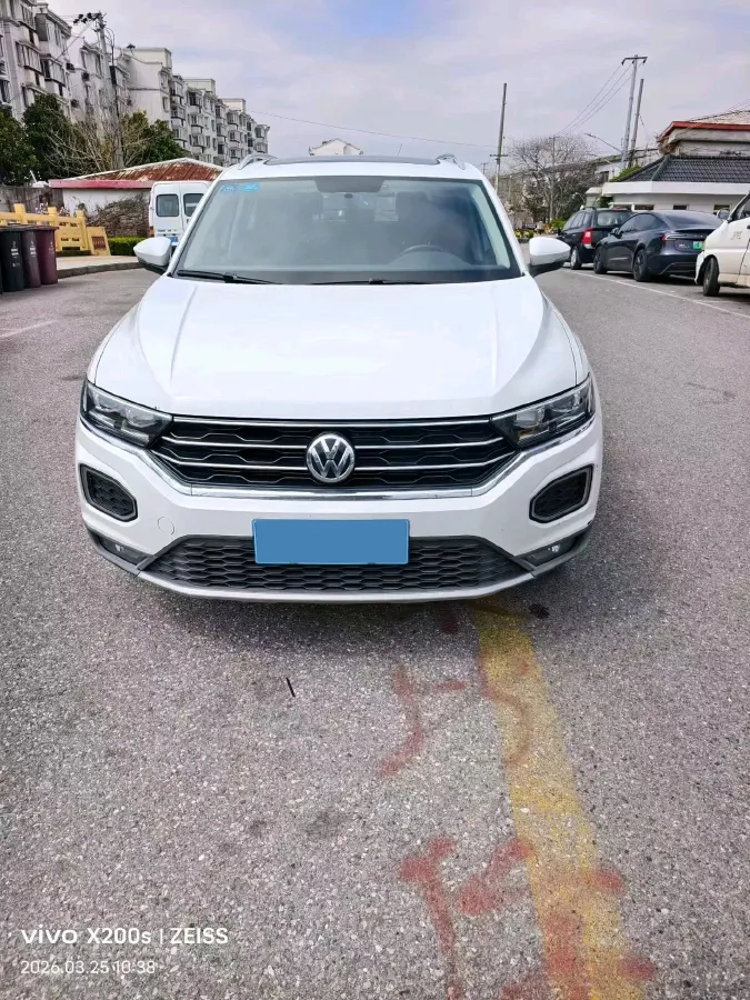2019 Volkswagen T-Roc 1.4T 150HP L4 7DCT,autocango,china used car exporter,china ev exporter,chinese used car exporter,chinese used ev exporter