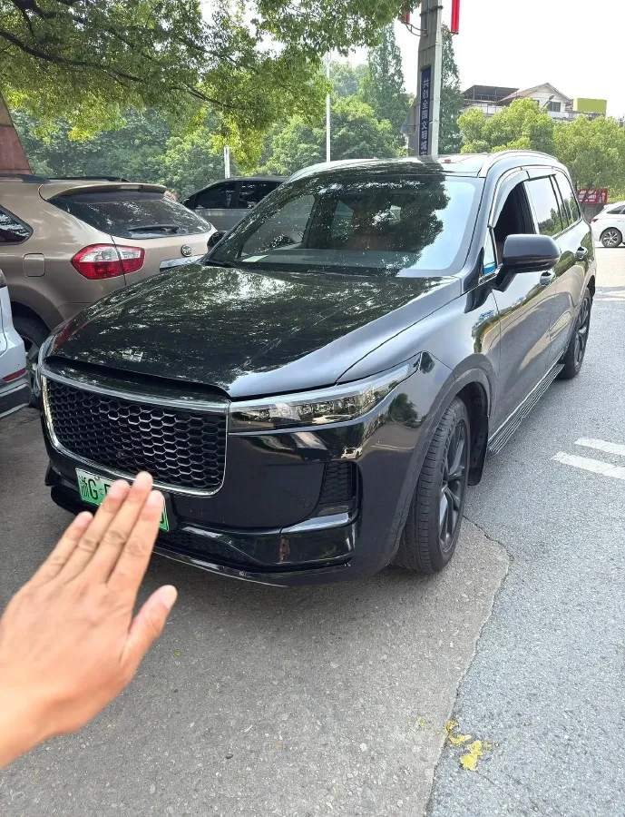 2021 Li ONE Range Extended 131HP REEV 40.5KWH,autocango,china used car exporter,china ev exporter,chinese used car exporter,chinese used ev exporter