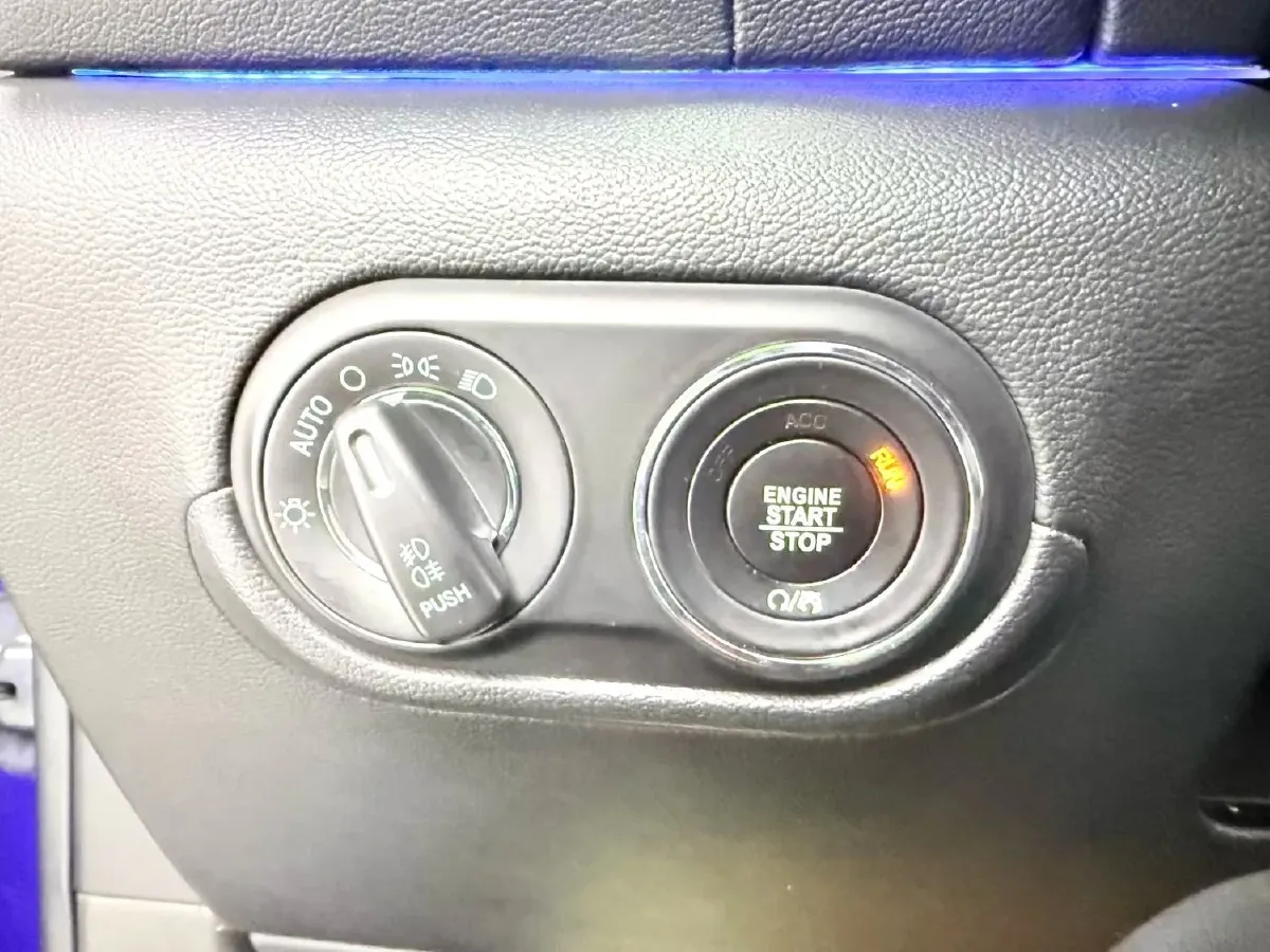 2018 Jaguar XJ 3.0T 340HP V6 8AT,autocango,china used car exporter,china ev exporter,chinese used car exporter,chinese used ev exporter