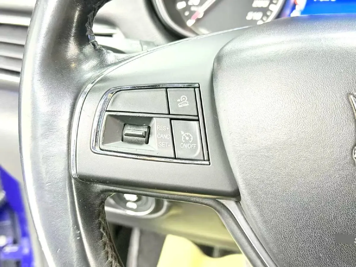 2018 Jaguar XJ 3.0T 340HP V6 8AT,autocango,china used car exporter,china ev exporter,chinese used car exporter,chinese used ev exporter