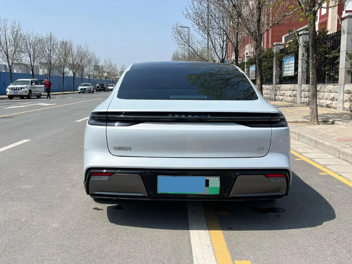 2025 MAXUS InterstellarX 2.5T 224HP L4 8AT,autocango,china used car exporter,china ev exporter,chinese used car exporter,chinese used ev exporter