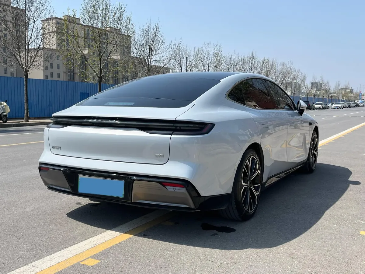 2025 MAXUS InterstellarX 2.5T 224HP L4 8AT,autocango,china used car exporter,china ev exporter,chinese used car exporter,chinese used ev exporter