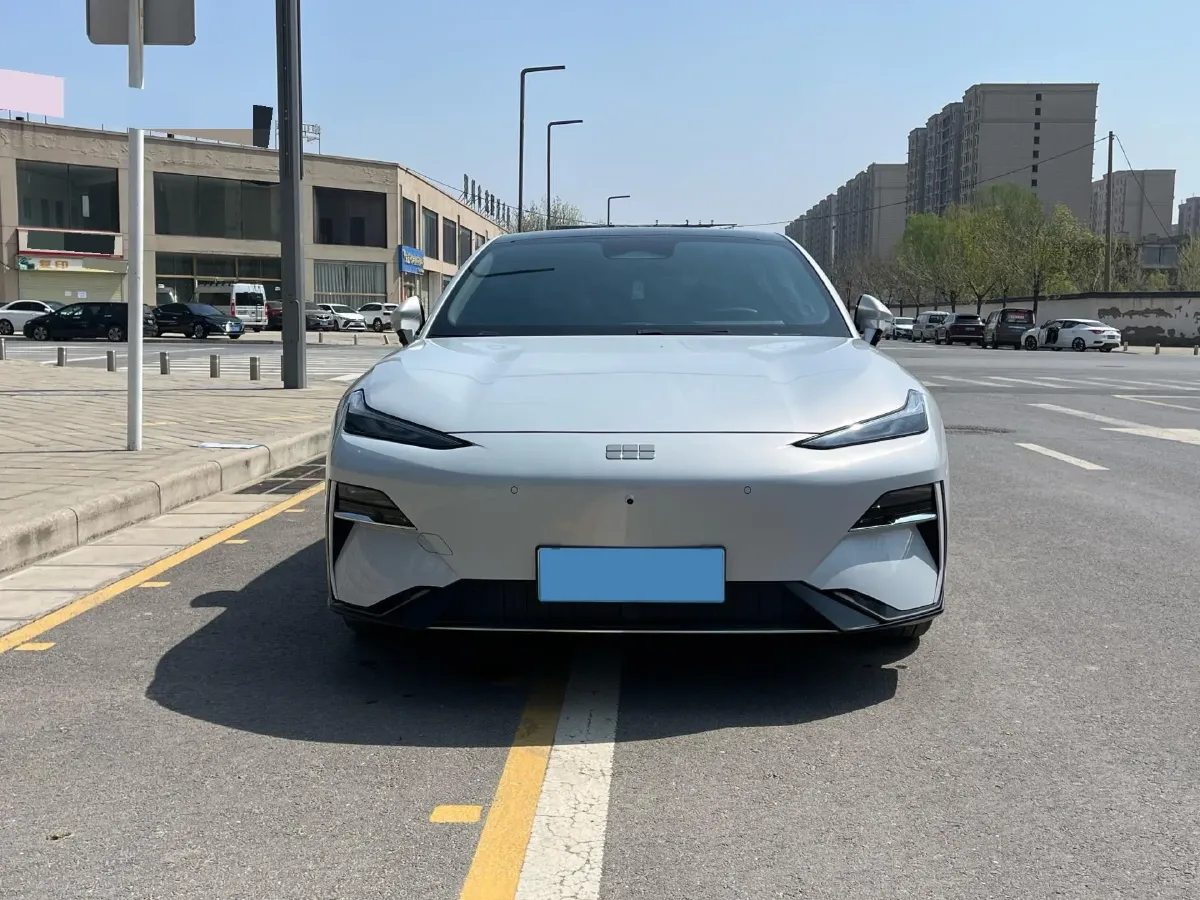 2025 MAXUS InterstellarX 2.5T 224HP L4 8AT,autocango,china used car exporter,china ev exporter,chinese used car exporter,chinese used ev exporter