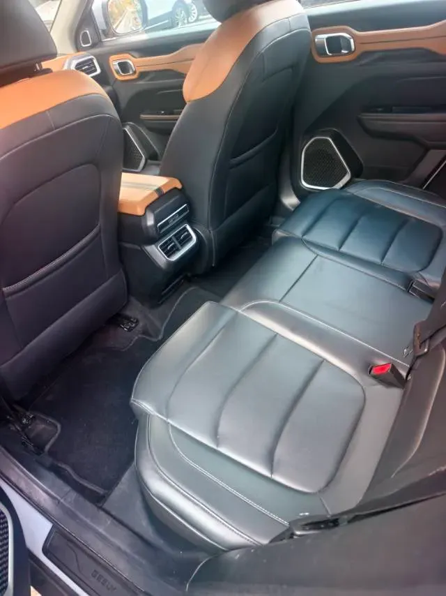 2020 Geely ICON 1.5T 177HP L3 7DCT,autocango,china used car exporter,china ev exporter,chinese used car exporter,chinese used ev exporter