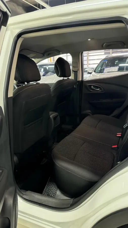 2017 Renault Kadjar 2.0L 150HP L4 CVT,autocango,china used car exporter,china ev exporter,chinese used car exporter,chinese used ev exporter