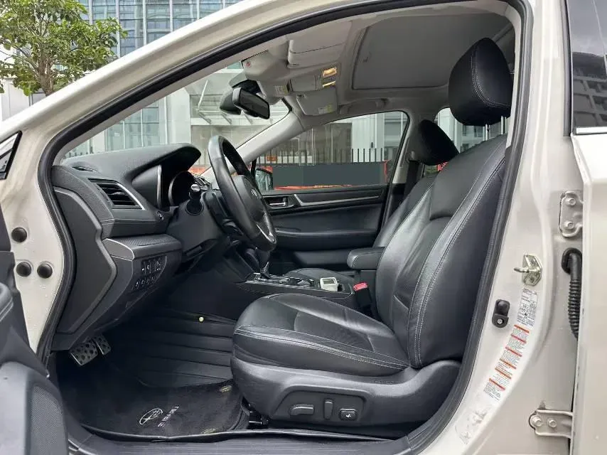 2018 Subaru Legacy 2.5L 175HP H4 CVT,autocango,china used car exporter,china ev exporter,chinese used car exporter,chinese used ev exporter