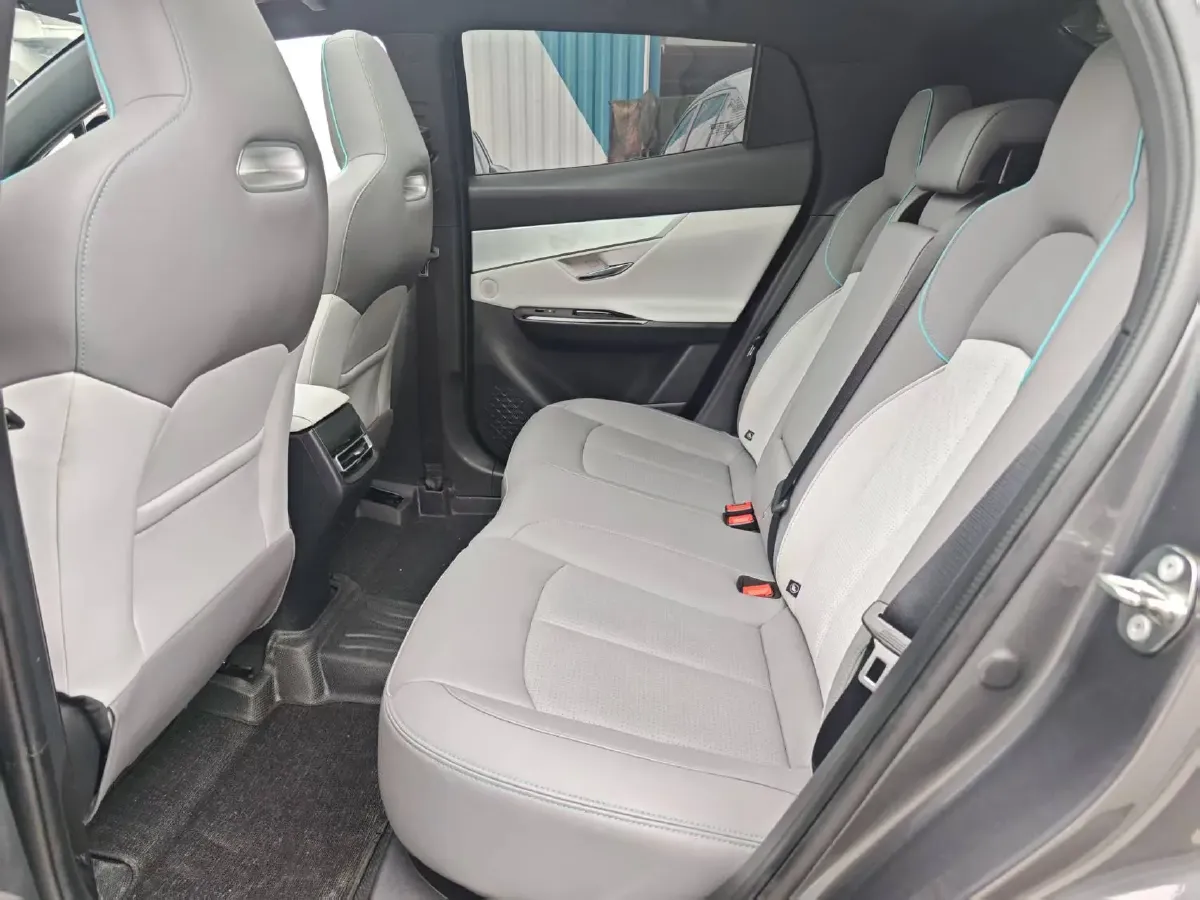 2023 ChangAn UNI-T 1.5T 188HP L4 7DCT,autocango,china used car exporter,china ev exporter,chinese used car exporter,chinese used ev exporter