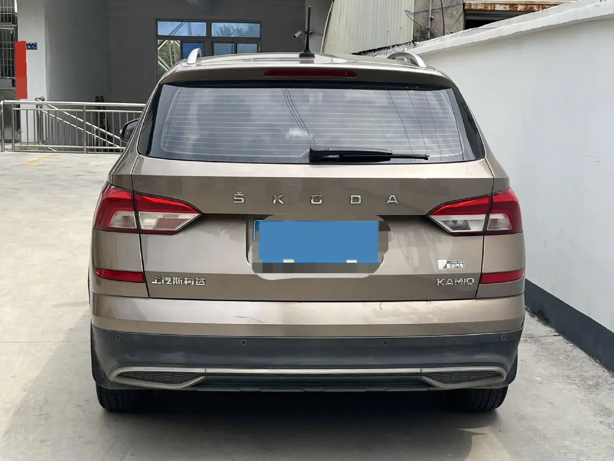 2020 Skoda Kamiq 1.5L 112HP L4 6AT,autocango,china used car exporter,china ev exporter,chinese used car exporter,chinese used ev exporter