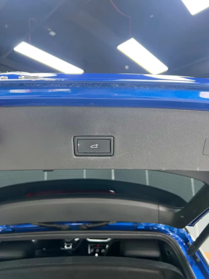 2021 Volkswagen T-Roc 1.4T 150HP L4 7DCT,autocango,china used car exporter,china ev exporter,chinese used car exporter,chinese used ev exporter