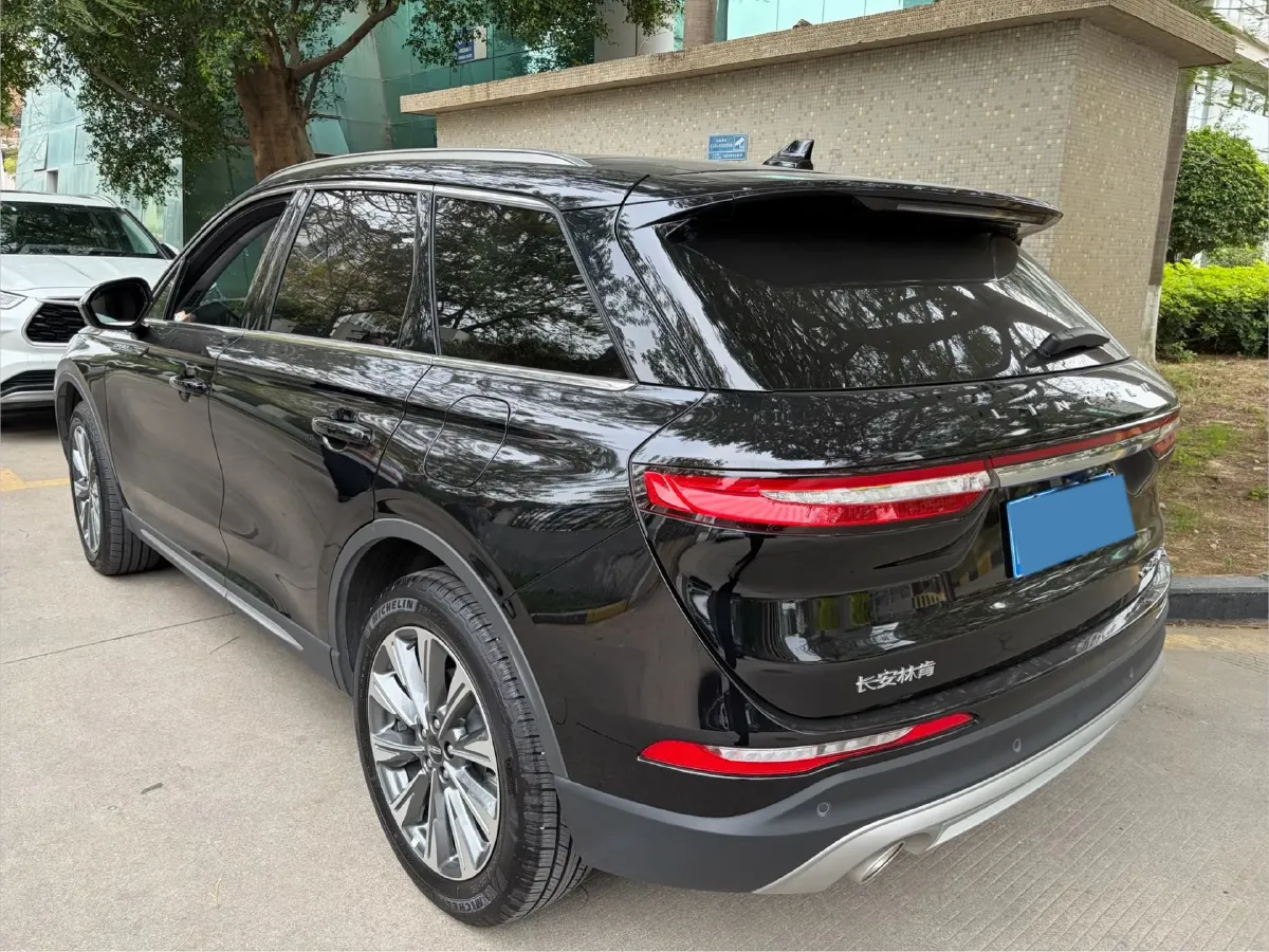 2022 Lincoln Corsair 2.0T 245HP L4 8AT,autocango,china used car exporter,china ev exporter,chinese used car exporter,chinese used ev exporter